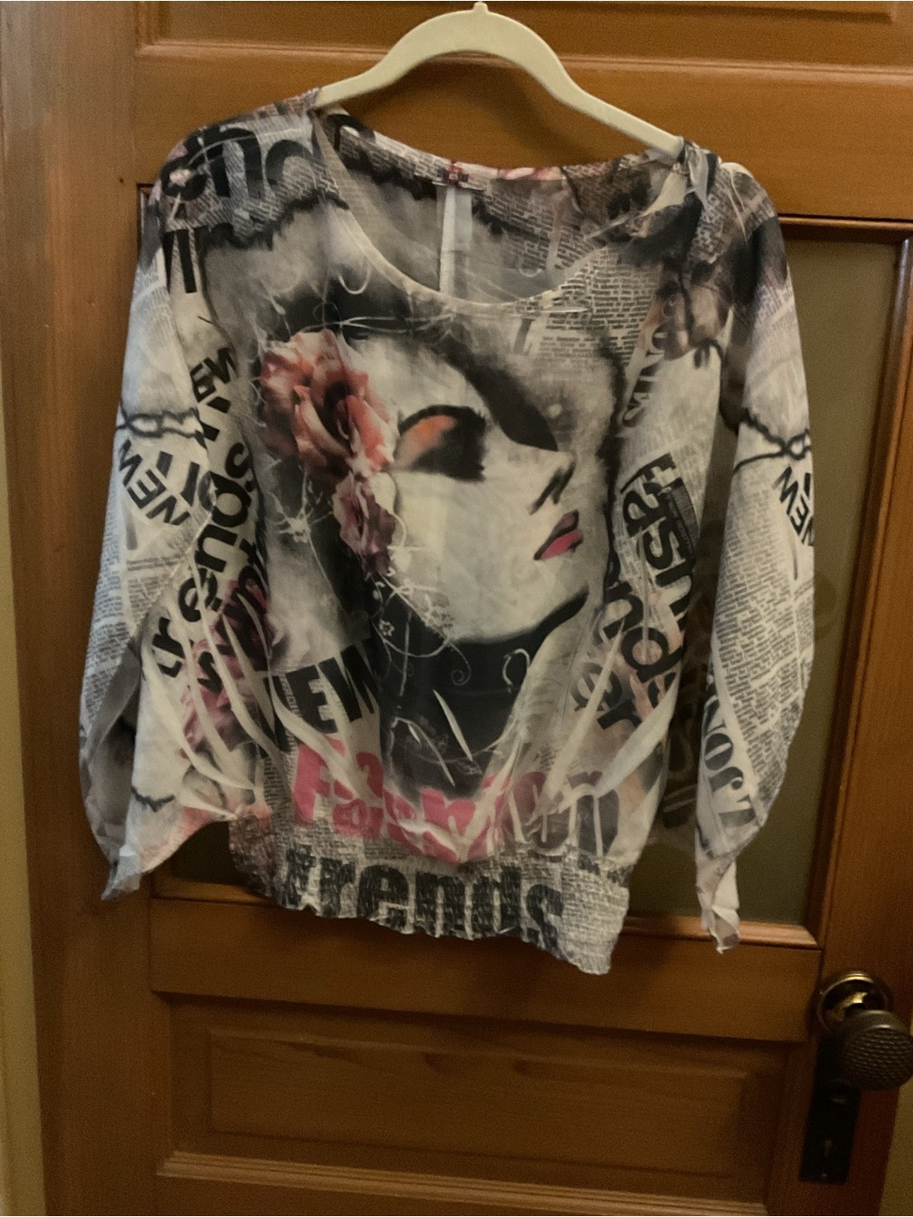 Graphic Collage Portrait Blouse - White/Black/Red
